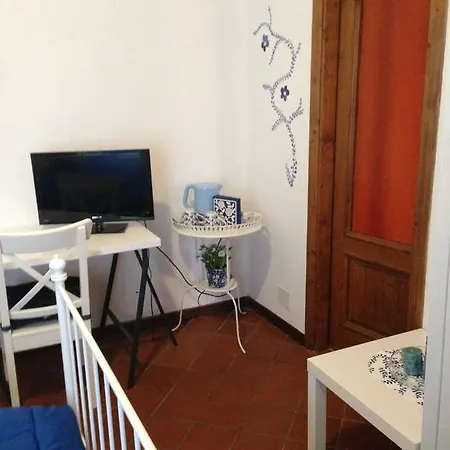 Jacaranda Affittacamere בית הארחה